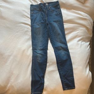 Madewell 10” High Rise Skinny - Size 26